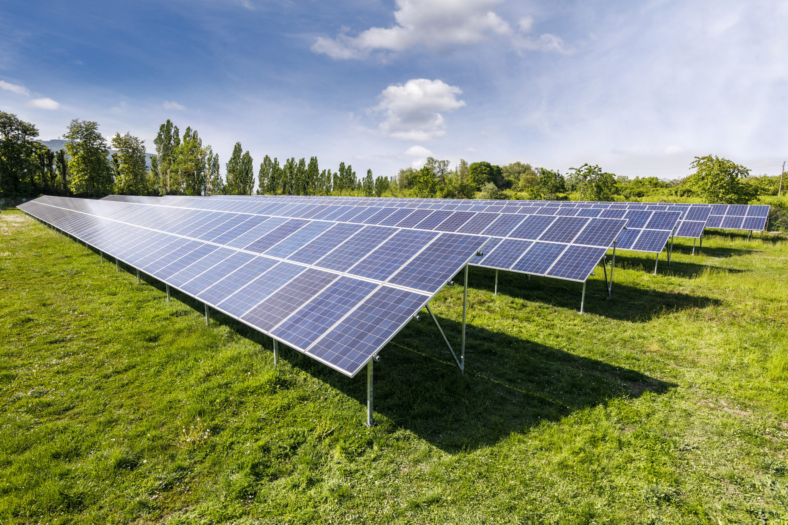 Ein Foto der Solarpaneele in der Stadtgemeinde Traiskirchen.