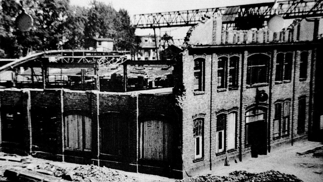 Bombenschaden Kraftwerk Engerthstraße 17.11.1944