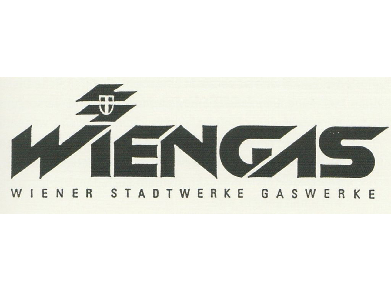 Logo mit Text „WIENGAS“ und darunter „WIENER STADTWERKE GASWERKE“.