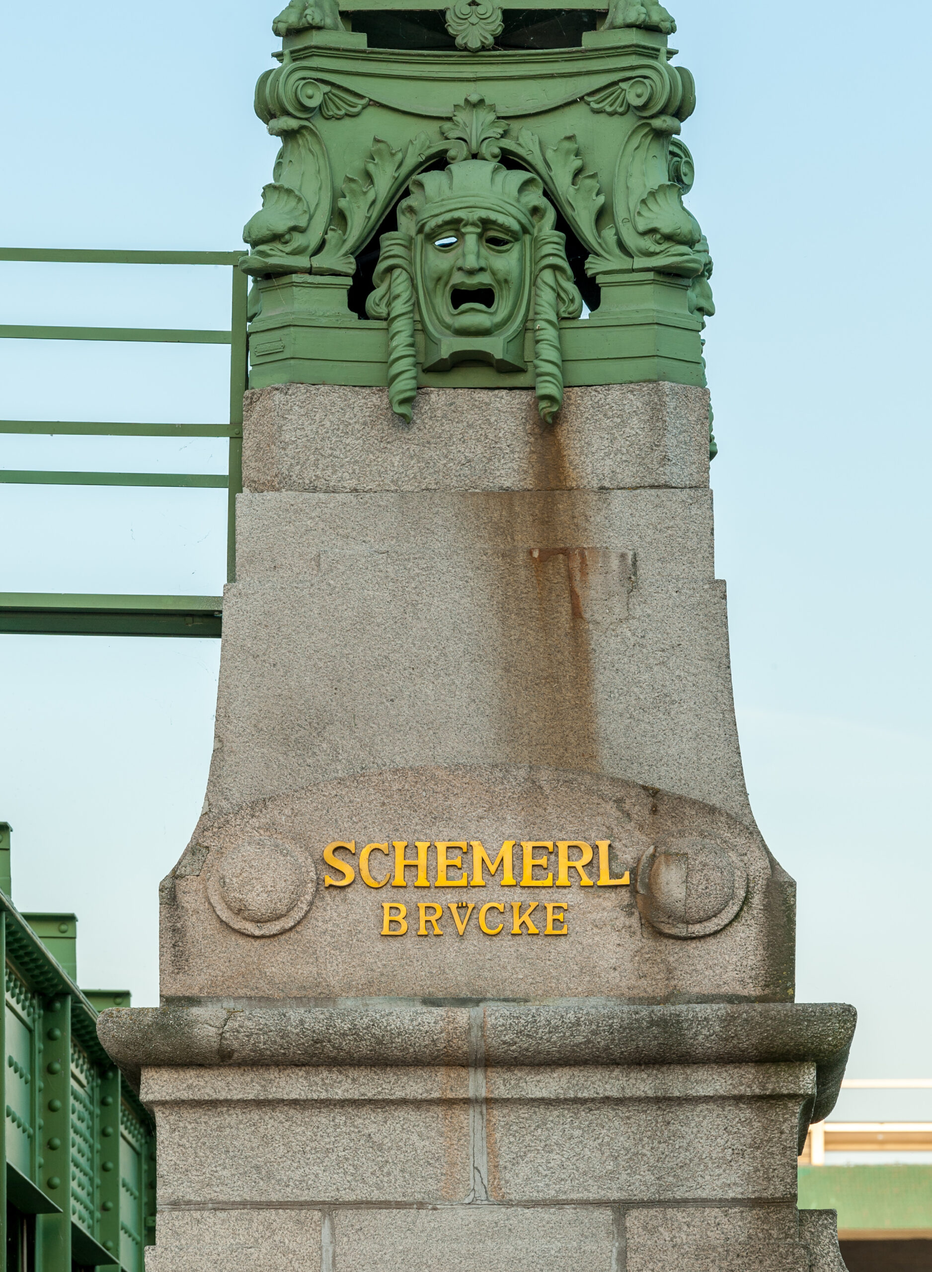 Löwenbrücke, Kleinwasserkraftwerk, Wasserkraft, Wasserkraft, Wien, Nussdorf, Löwen, Löwenbrücke, Schemerlbrücke