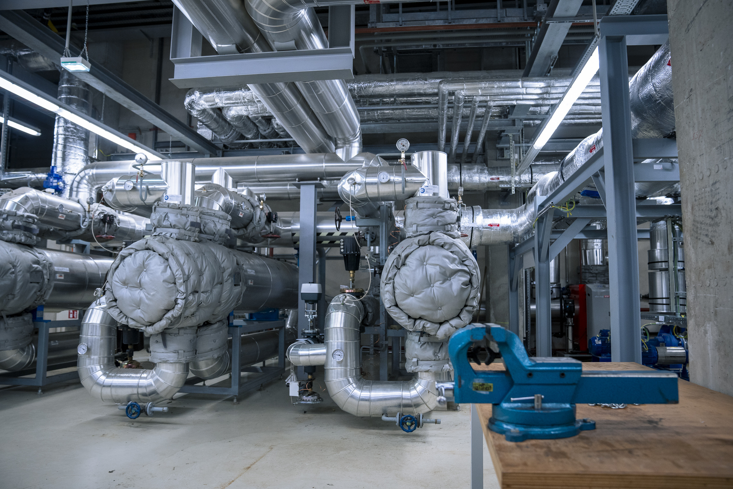 Wärmepumpen im Rechenzentrum Digital Reality, das die Klinik Floridsdorf mit Abwärme versorgt