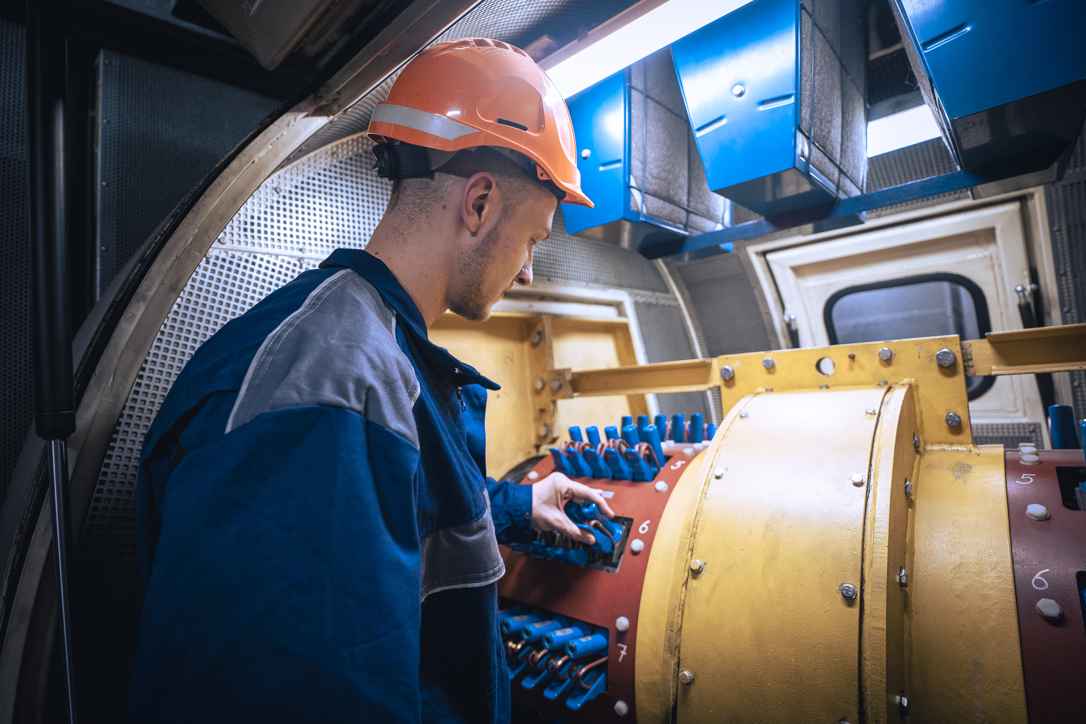 , Schichtarbeiter im Kraftwerk Donaustadt