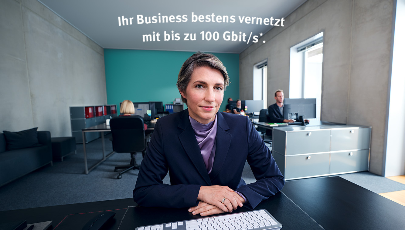 06.25011_Internet_Content-Bilder_LP_B2B_Frau_1334x760